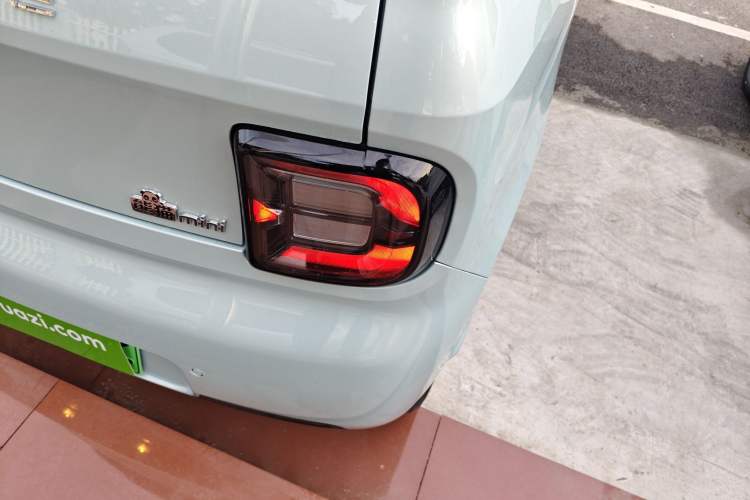 Used  Panda 2025 210 km – Yuanqi Bear
