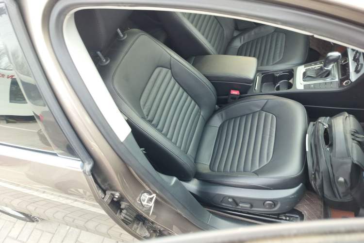 Used Volkswagen Magotan 2016 1.8TSI Smart Enjoyment Leading Model