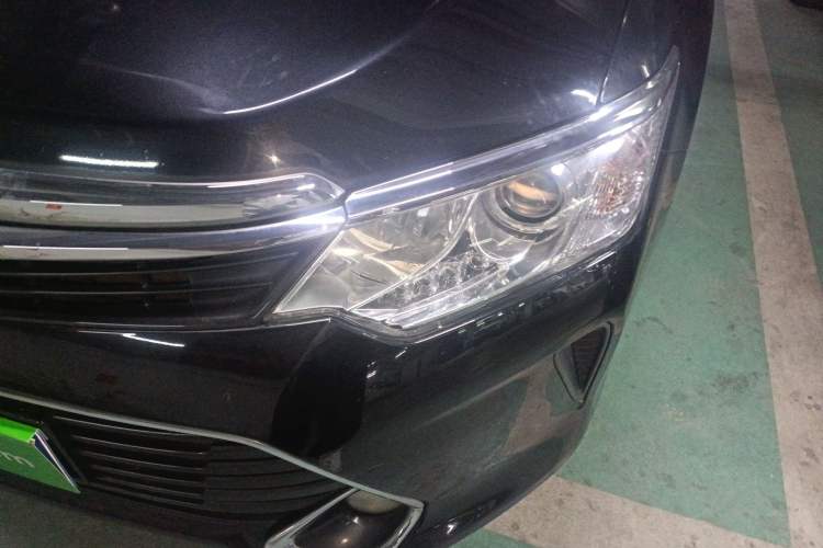 Used Toyota Camry 2016 2.0G 10th Anniversary Leading Edition
