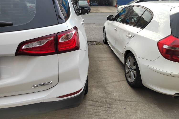 Used Chevrolet Equinox 2019 535T Automatic YuJie Edition China VI
