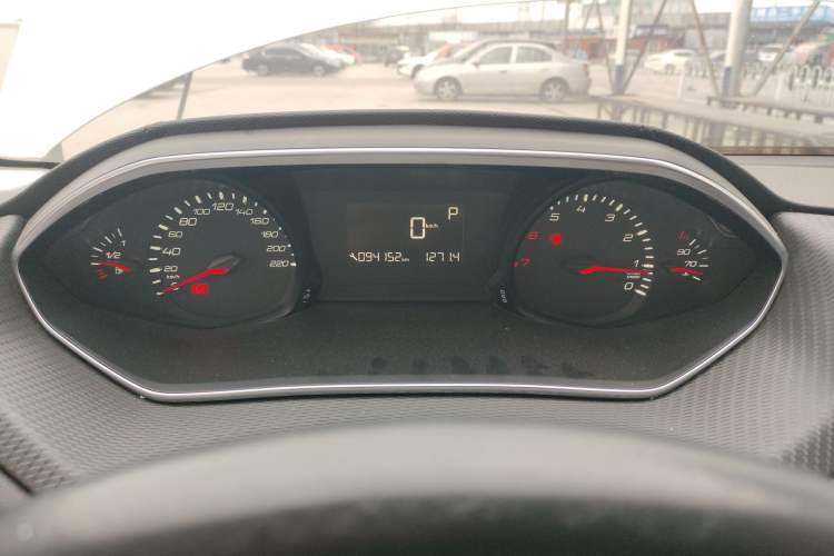 Used Peugeot 308 2018 1.6L Automatic Luxury Edition
