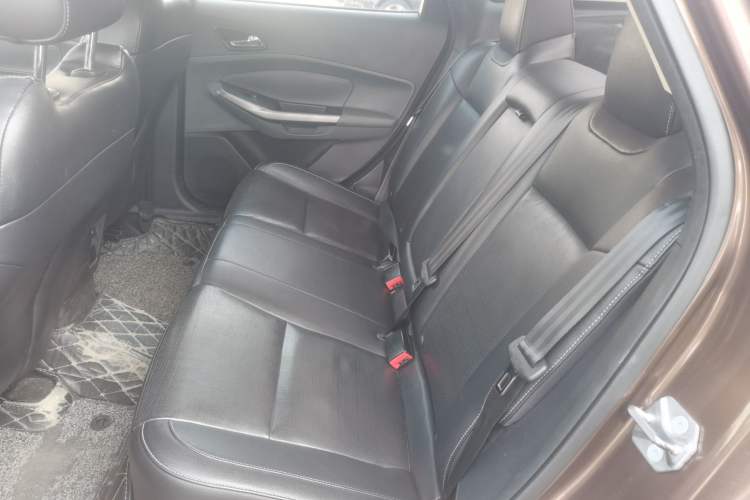 Used Ford Escort 2015 1.5L Automatic Fashion Model
