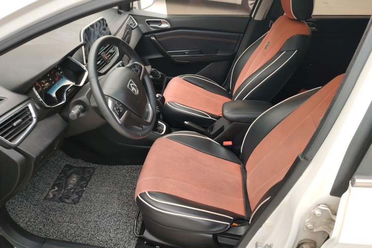 Used Baojun 310 2016 1.2L Manual Luxury Model