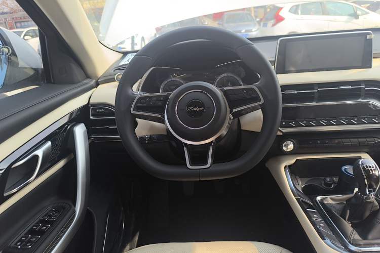 Used Zotye T500 2018 1.5T Manual Premium Edition
