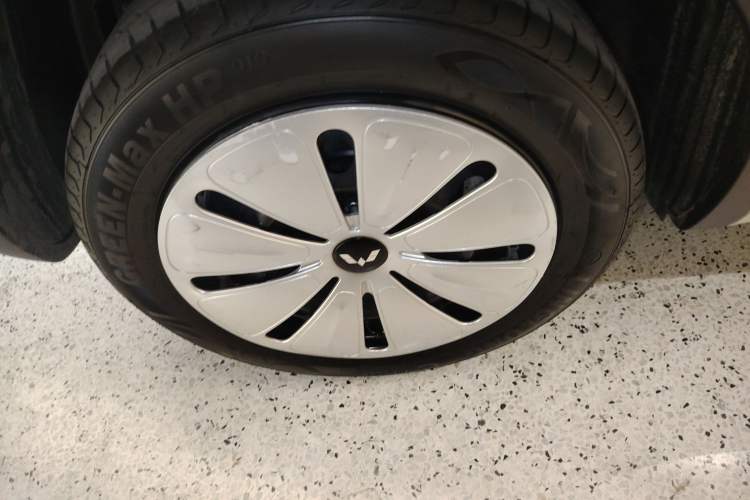 Used Wuling Bingo 2023 203km Light Edition
