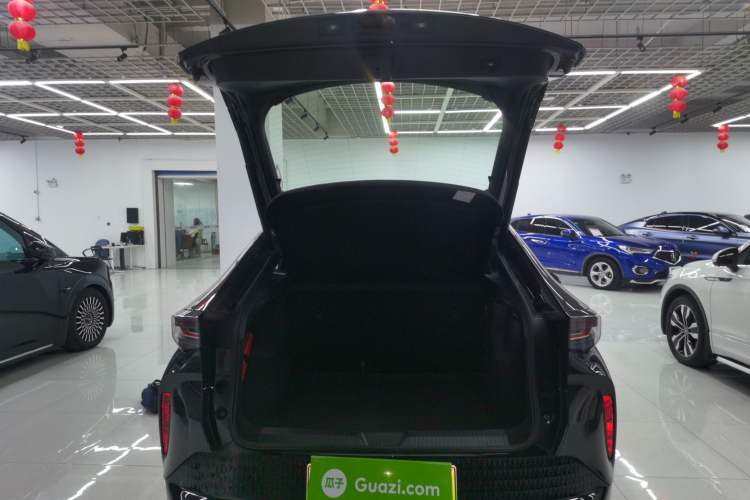 Used Volkswagen ID.UNYX 2024 Pro Long-Range Version