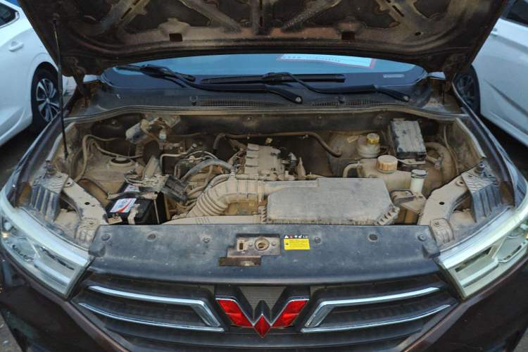 Used Wuling Hongguang 2019 1.5L S Standard Version China VI LAR
