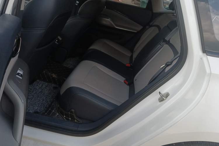 Used Baojun RC-5 2020 1.5T CVT Smart Shine Prestige Edition
