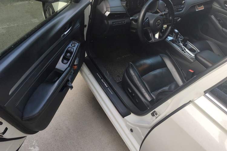 Used Nissan Teana 2019 2.0L XL Upper SmartDrive Version
