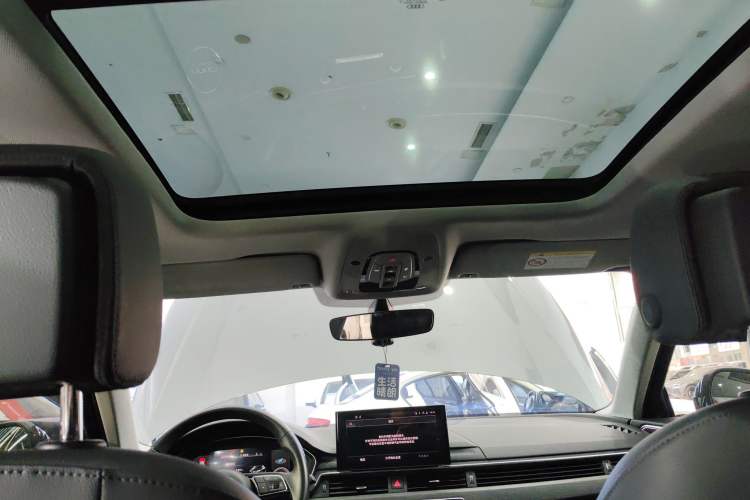 Used Audi A4L 2022 40 TFSI Luxury Prestige Edition
