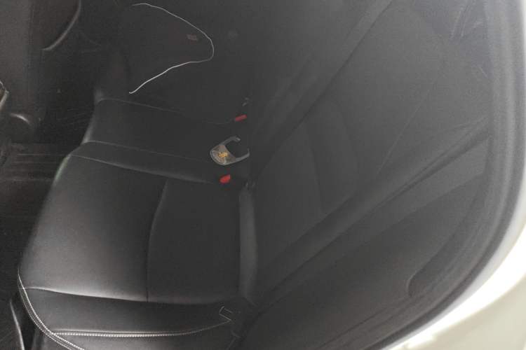 Used Honda Civic 2021 HATCHBACK 220TURBO CVT Trendy Cool Edition
