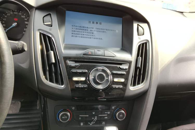 Used Ford Focus 2017 Hatchback 1.6L Automatic Fashion Edition Smart Drive Version