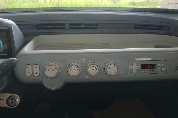 Used Bestune Pony 2025 222km Range Agile Horse
