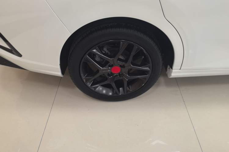 Used Dongfeng Aeolus Yixuan 2021 230T Automatic Zuiying Knight Edition
