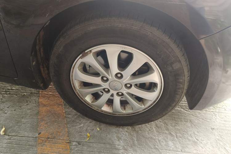 Used Kia K3 2015 1.6L Manual GL
