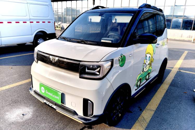 Used Wuling Hongguang MINIEV 2022 GAMEBOY 300km Enthusiast Model with Lithium Iron Phosphate