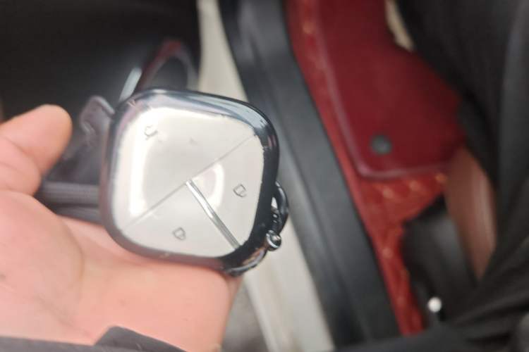 Used Wuling Bingo 2023 333 km Lingxi Connected+ Version
