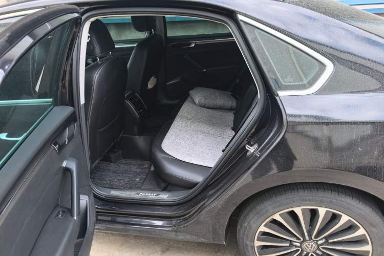 Used Volkswagen Passat 2017 330TSI DSG Prestige Edition