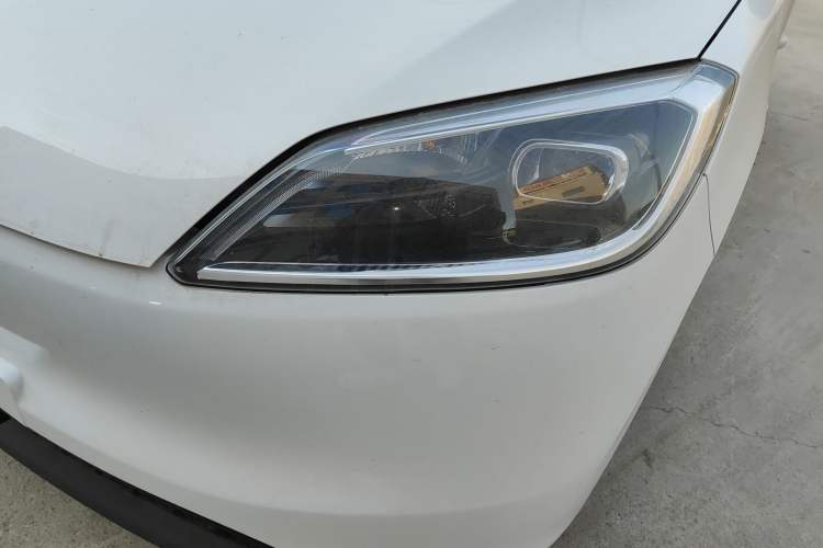 Used Wuling Hongguang New Energy 2024 All-Electric Model 300KM Standard Version
