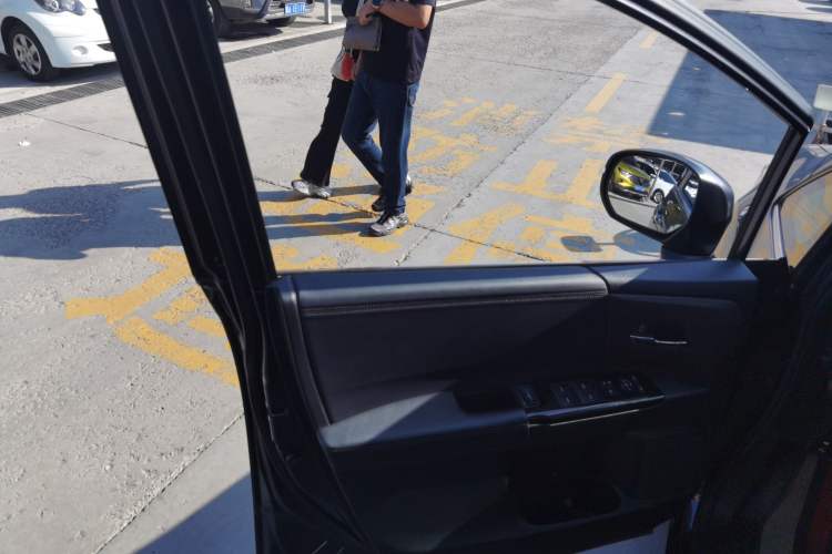 Used Honda Odyssey 2022 2.0L eHEV Sharp Enjoyment Edition
