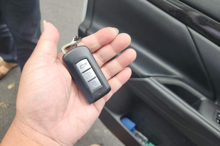 Used Mitsubishi Outlander 2016 2.4L 4x4 Elite Edition 5 Seats
