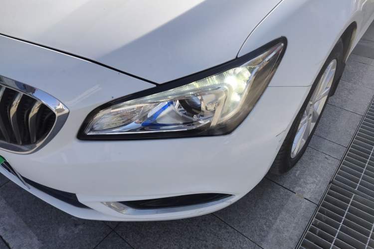 Used Buick Verano 2015 Sedan 15S Automatic Leading Model