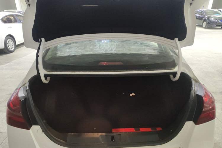 Used Geely Auto Emgrand 2018 1.5L Manual Upward Connect Edition
