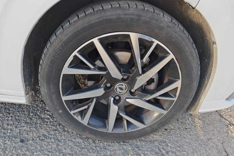 Used Dongfeng Aeolus Yixuan 2020 230T Automatic Cool Edition
