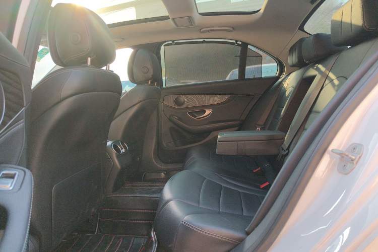 Used Mercedes-Benz C-Class 2015 C 200 L Sport Edition
