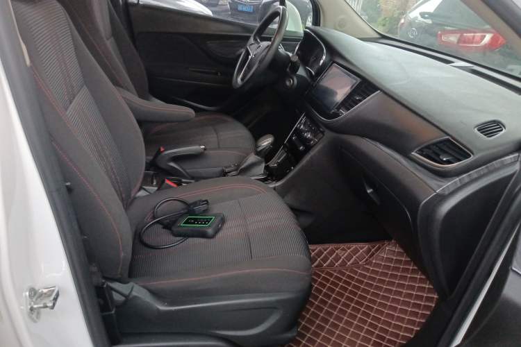 Used Buick Encore 2017 18T Automatic Two-Wheel Drive Urban Leading Model
