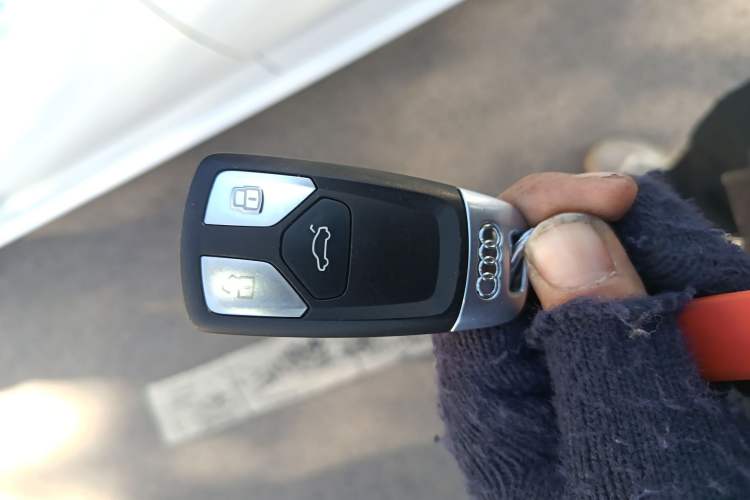 Used Audi A4L 2019 35 TFSI Ambition China V
