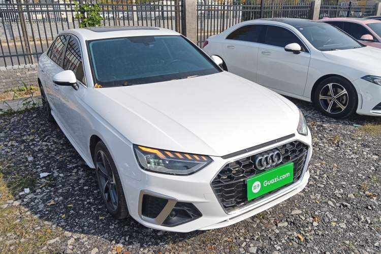 Used Audi A4L 2022 40 TFSI Fashion Dynamic Model
