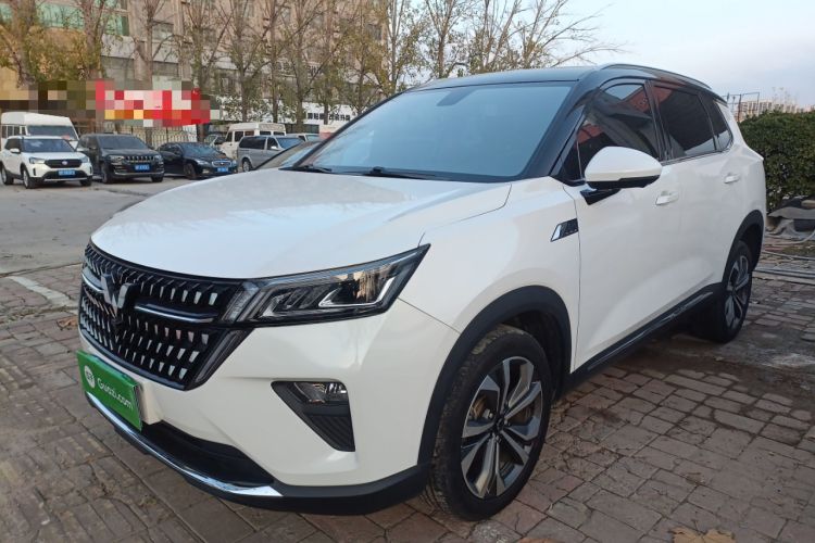 Used Wuling Asta 2022 2.0L DHT Electric-Speed Version