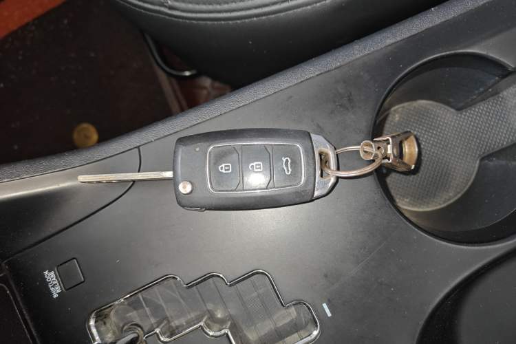 Used Hyundai ix35 2015 2.0L Automatic 2WD Comfort Edition China V Standard