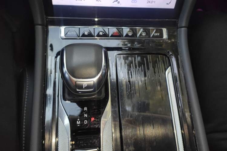 Used Hongqi H5 2023 2.0T Automatic Smart Connect Flagship Edition
