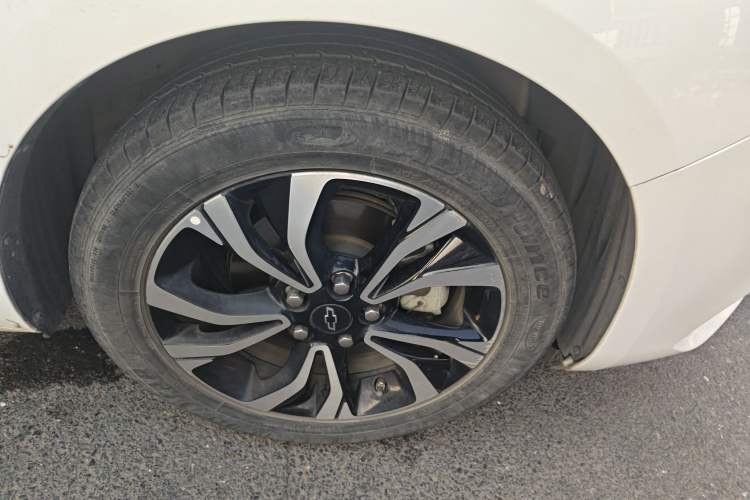 Used Chevrolet Monza 2019 RS 330T Automatic Comfort Edition China VI Standard