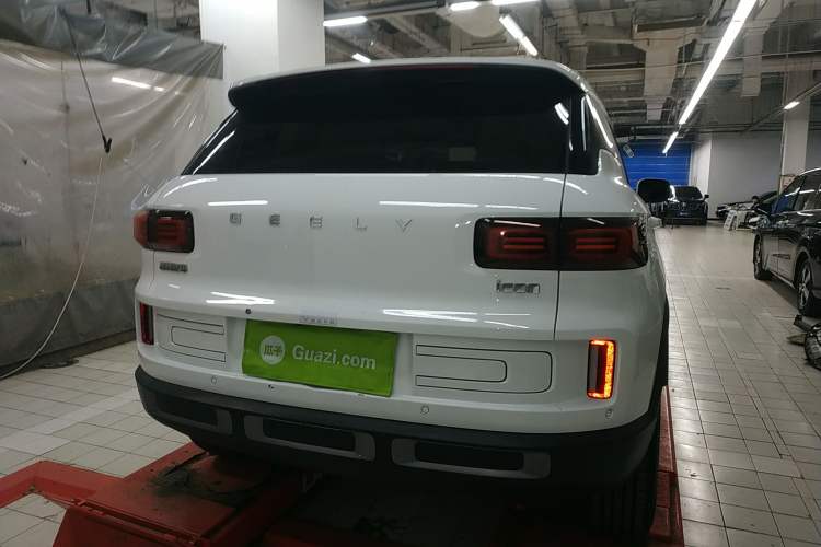 Used Geely Auto icon 2020 1.5TD i5
