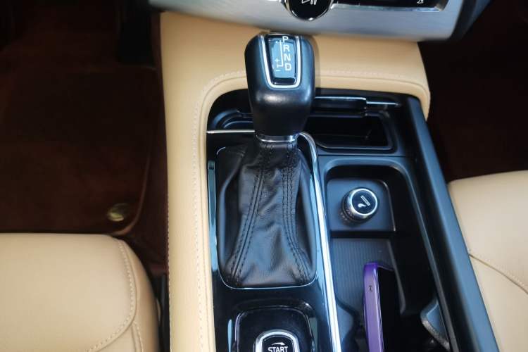 Used Volvo XC90 2018 T6 Zhiyi Edition 7-Seater
