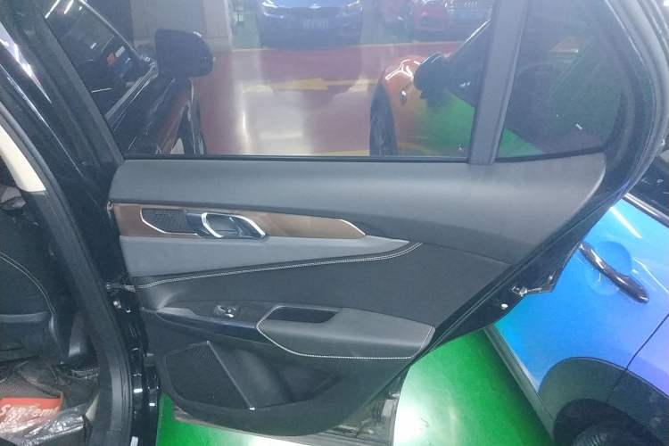 Used Lynk & Co 01 2019 2.0T Two-Wheel-Drive Pro Version China V Standard
