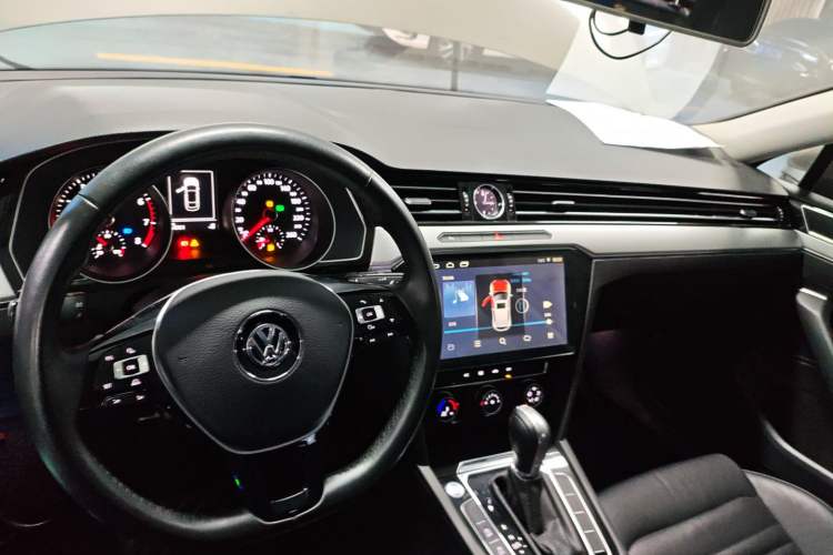 Used Volkswagen Magotan 2018 330TSI DSG Advanced Model