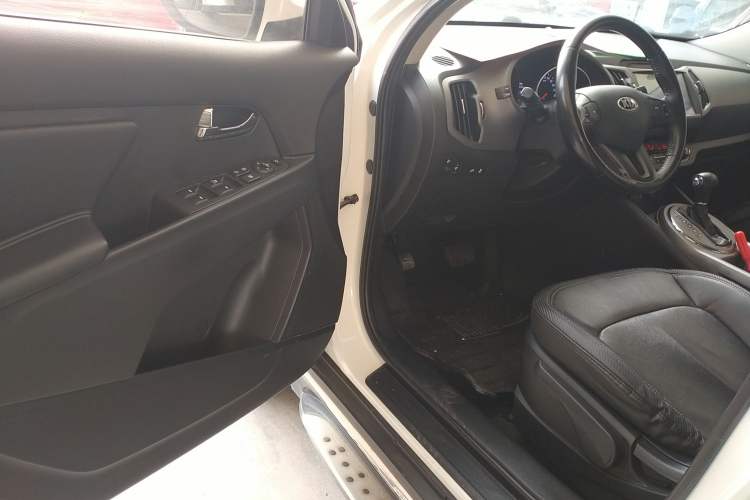 Used Kia Sportage R 2015 2.0L Automatic Two-Wheel Drive GLS