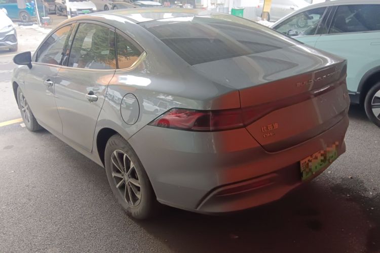 Used BYD Qin PLUS 2024 HONOR Edition DM-i 55KM Leading Model
