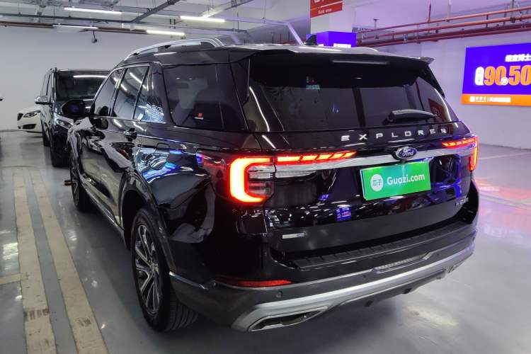 Used Ford Explorer 2023 EcoBoost 285 4x4 Trend Plus Edition 6 Seats
