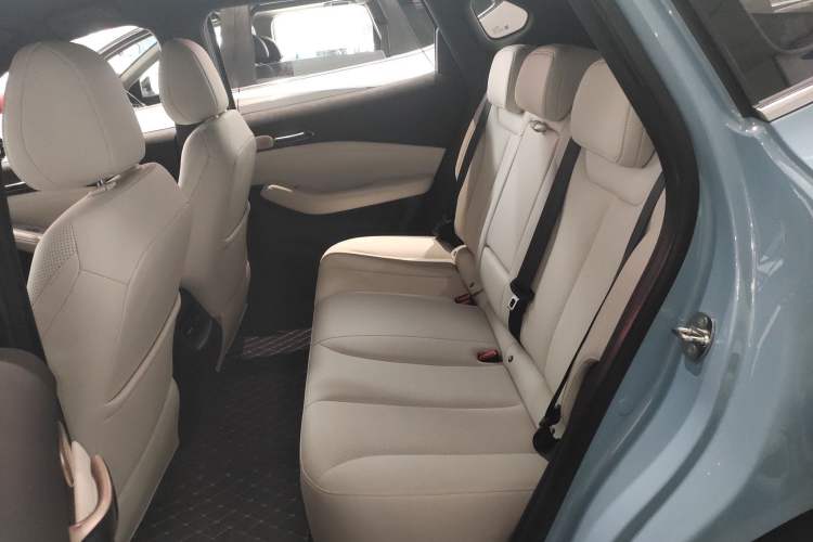 Used Baojun Yunhai 2024 140km Plug-in Hybrid Version