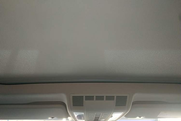 Used Volkswagen Touareg 2019 2.0 TSI Flagship Edition China VI
