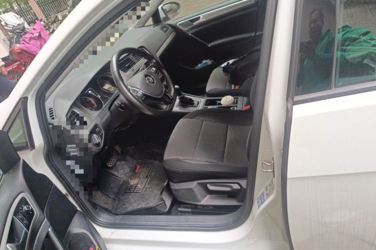 Used Volkswagen Golf 2015 1.4TSI Comfort Travel Edition