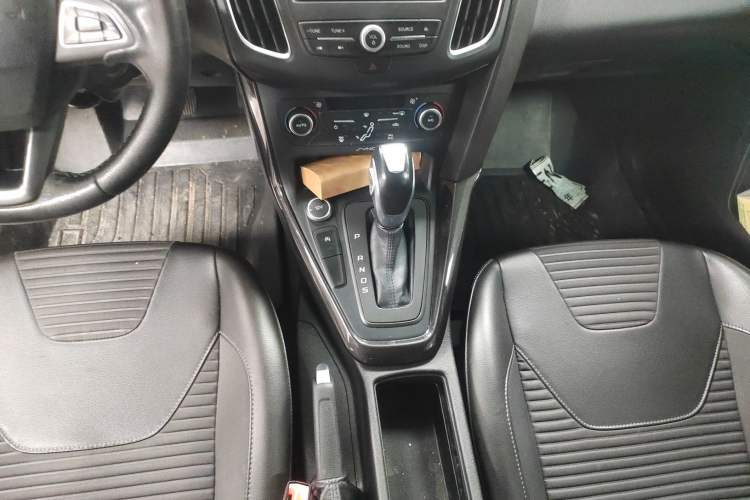 Used Ford Focus 2018 Hatchback Classic EcoBoost 180 Automatic Elite Model
