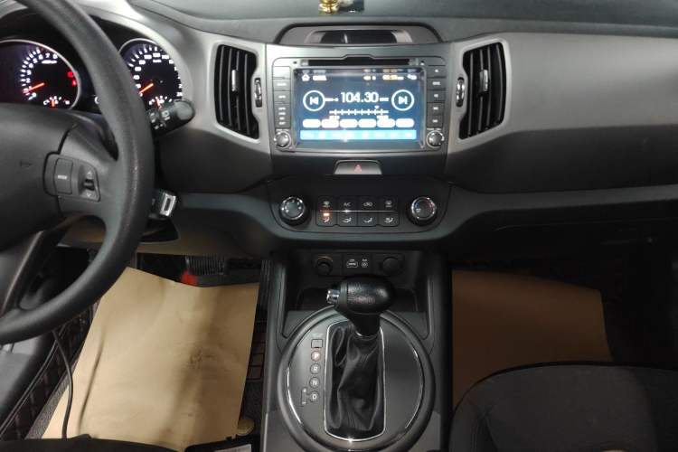 Used Kia Sportage R 2015 2.0L Automatic Two-Wheel Drive GL
