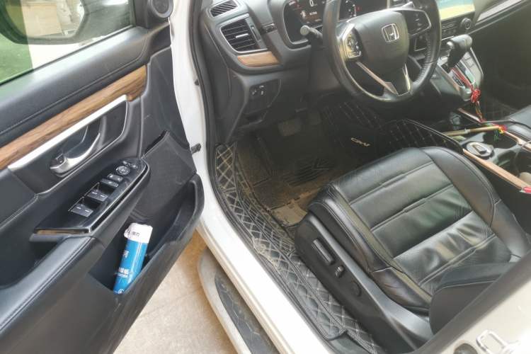 Used Honda CR-V 2017 240TURBO CVT Front-Wheel Drive Fashion Edition