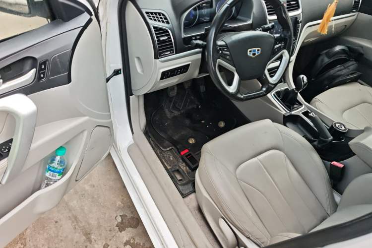 Used Geely Auto Emgrand 2016 Sedan 1.5L Manual Luxury Model